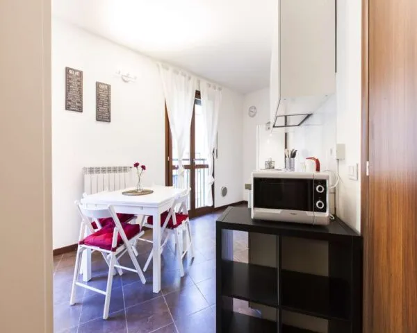Stanza Milano