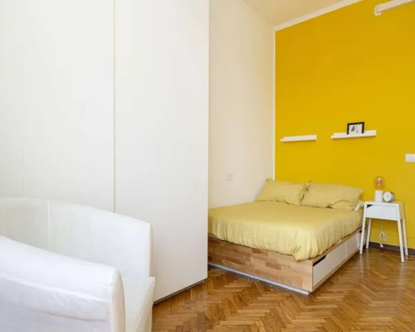 Stanza Milano