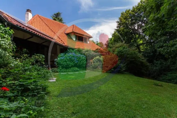 Villa Bifamiliare via Valceronda, Fiano