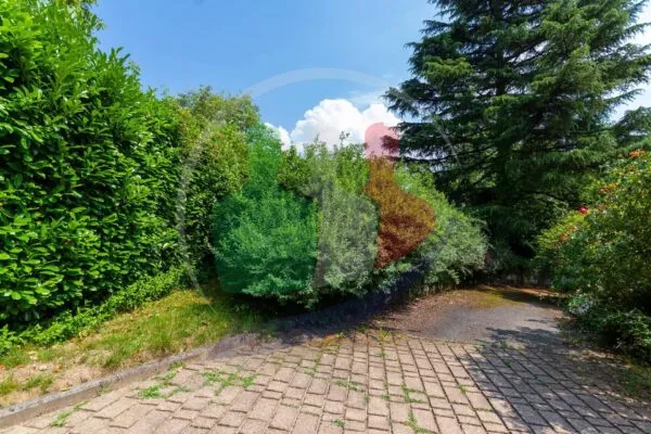 Villa Bifamiliare via Valceronda, Fiano