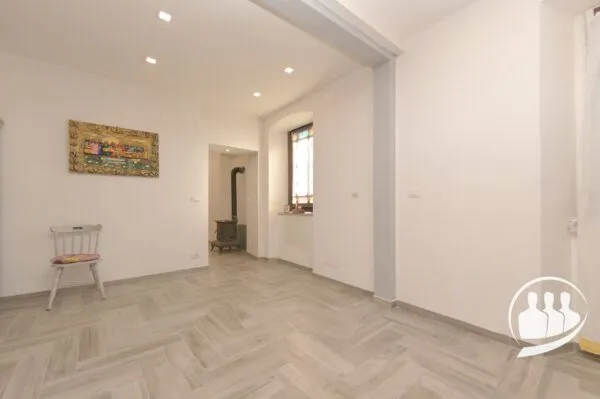 Appartamento via Ottavio Borla, Fiano