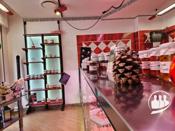 Attività Commerciale via Cravero, Caselle Torinese