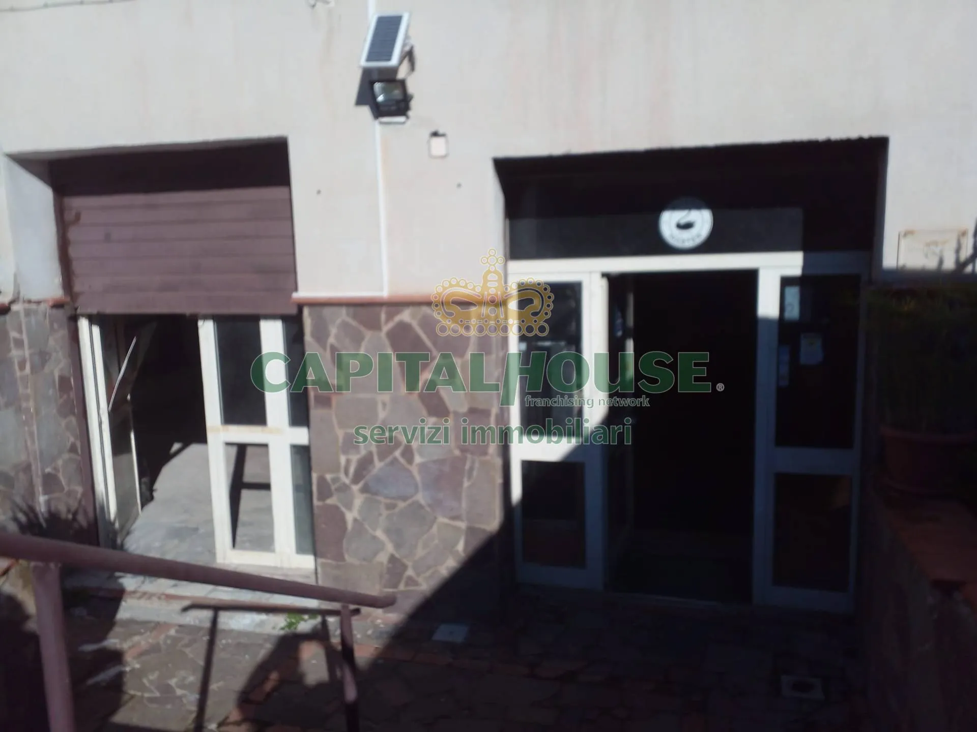 Immagine per Magazzino in affitto a Pozzuoli