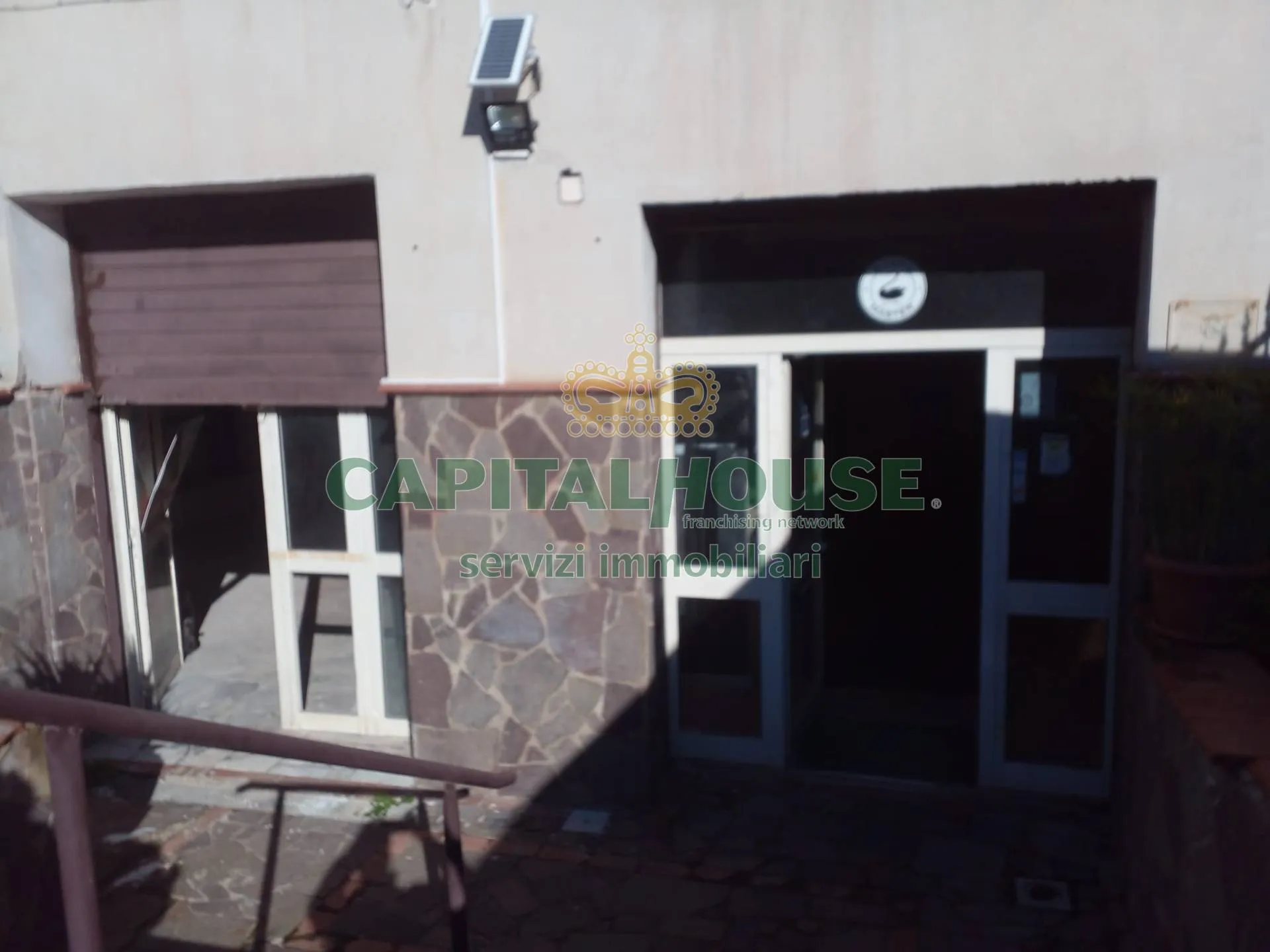 Immagine per Magazzino in affitto a Pozzuoli