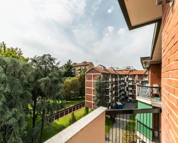 Stanza Milano