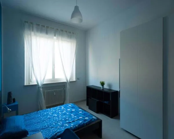 Stanza Bologna