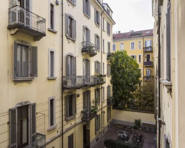 Stanza Milano