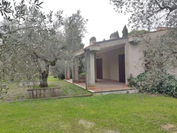 Villa Bifamiliare Terni