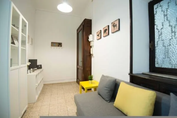 Stanza Torino