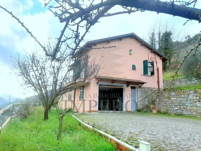 Immagine per Villa in vendita a Dolceacqua via Sp 64