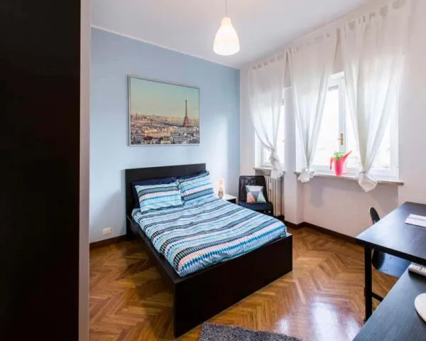 Stanza Milano