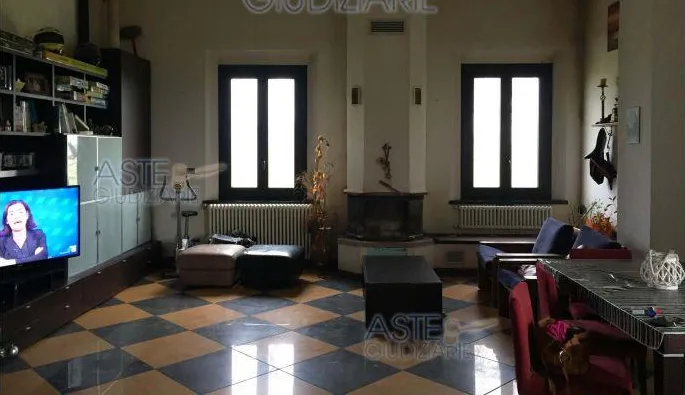 Immagine per Casale in vendita a Ravenna via Lughese