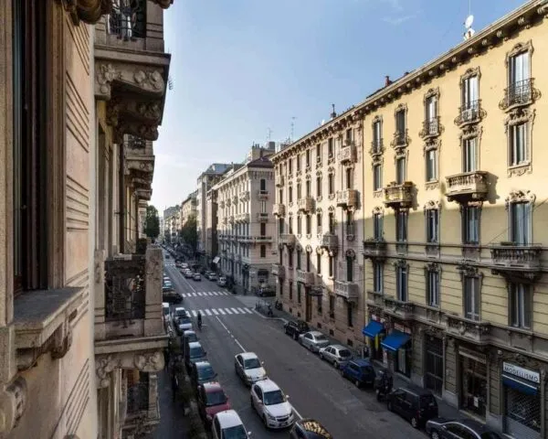 Stanza Milano