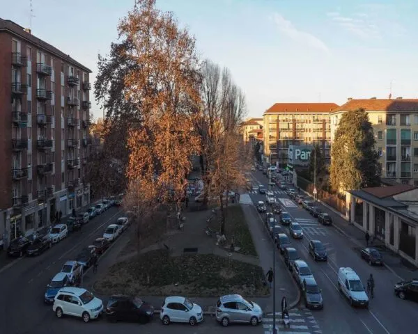 Stanza Milano