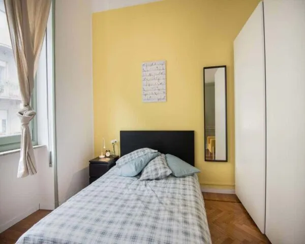 Stanza Torino
