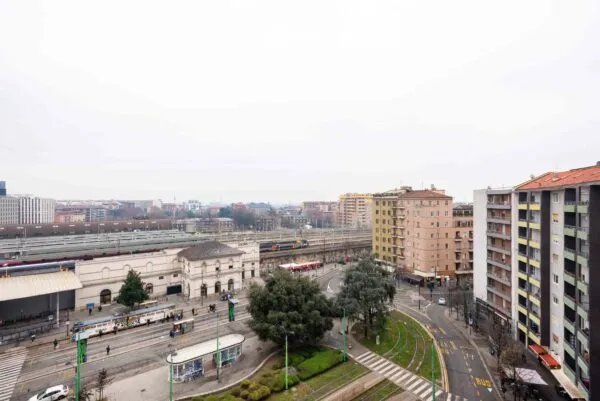 Stanza Milano
