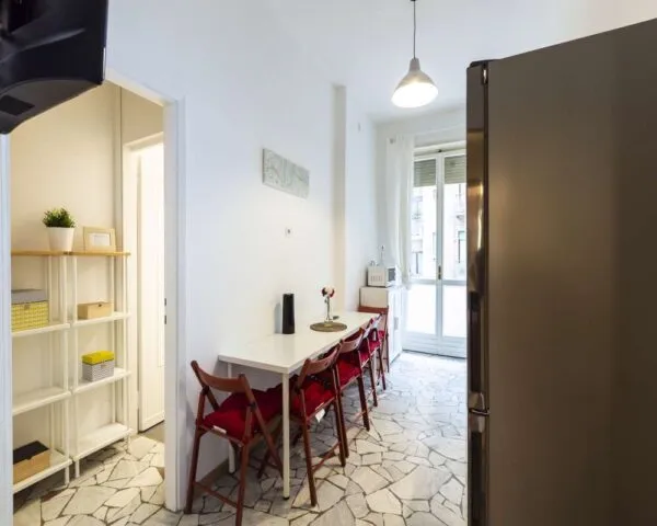 Stanza Milano