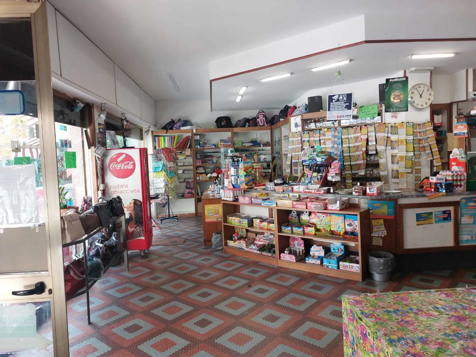 Immagine per Tabaccheria in vendita a Castelnuovo Magra via Della Pace 24