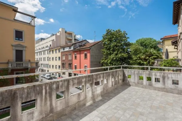 Stanza Milano