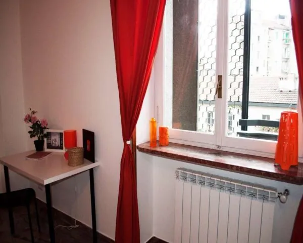 Stanza Milano