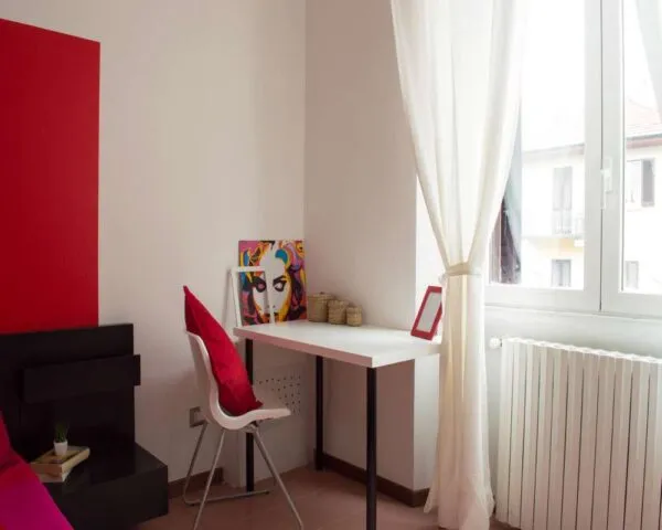 Stanza Milano