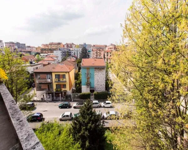 Stanza Milano