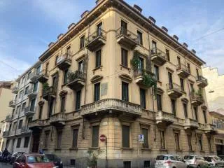 Immagine per Quadrilocale in Vendita a Torino Via Luigi Galvani 5