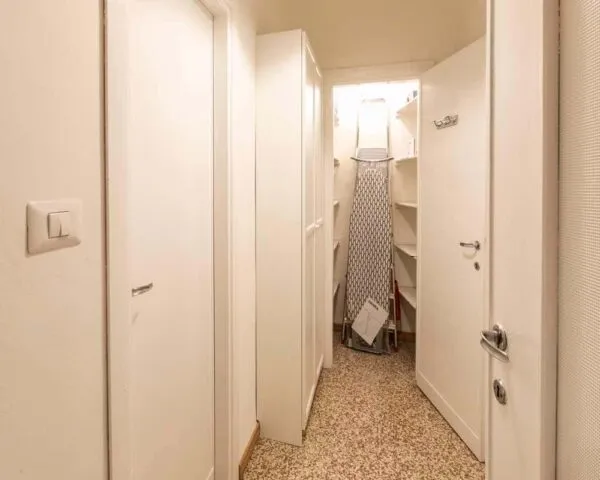 Stanza Milano