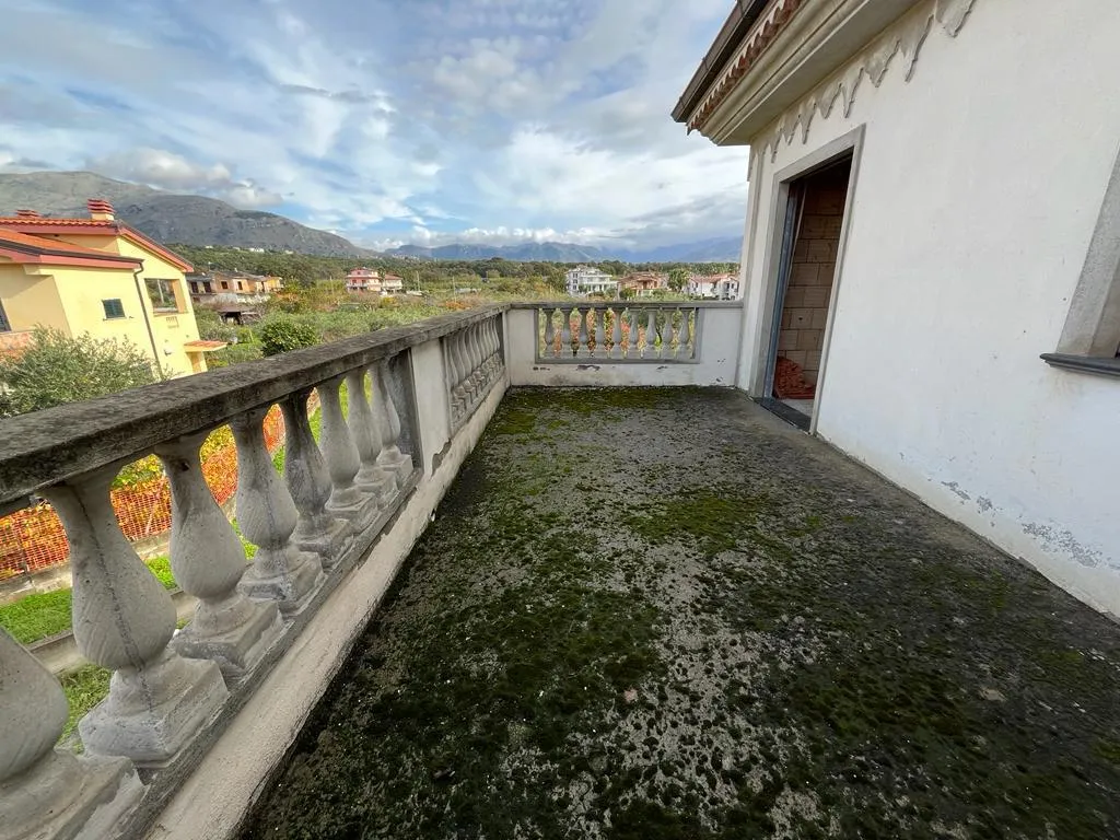 Immagine per Villa bifamiliare in vendita a Scalea via Necco 1