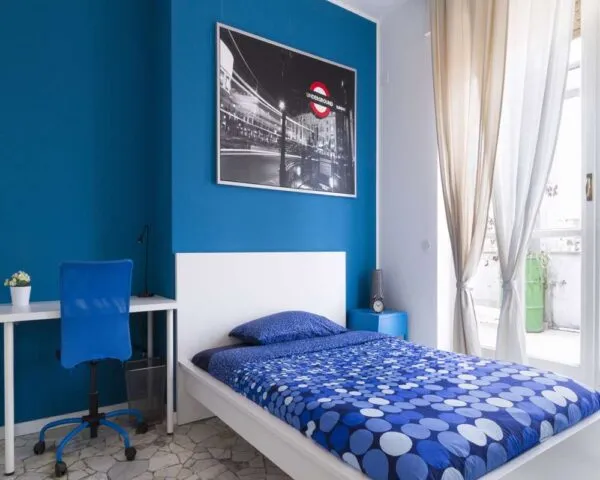 Stanza Milano
