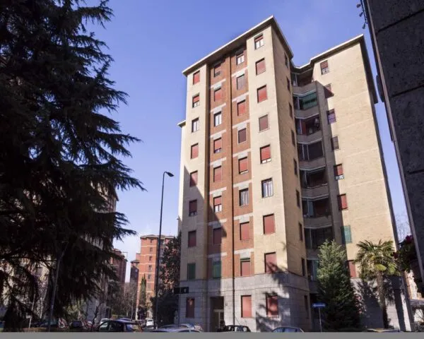 Stanza Milano