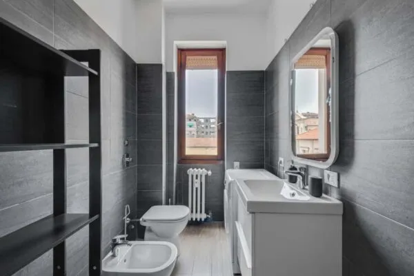 Stanza Milano