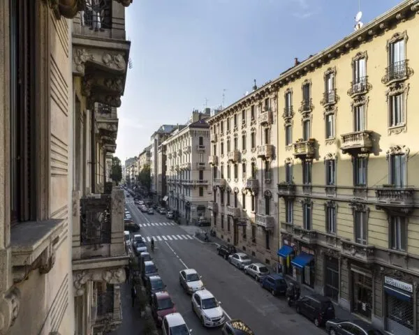 Stanza Milano
