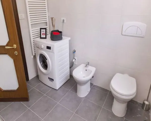 Stanza Bologna