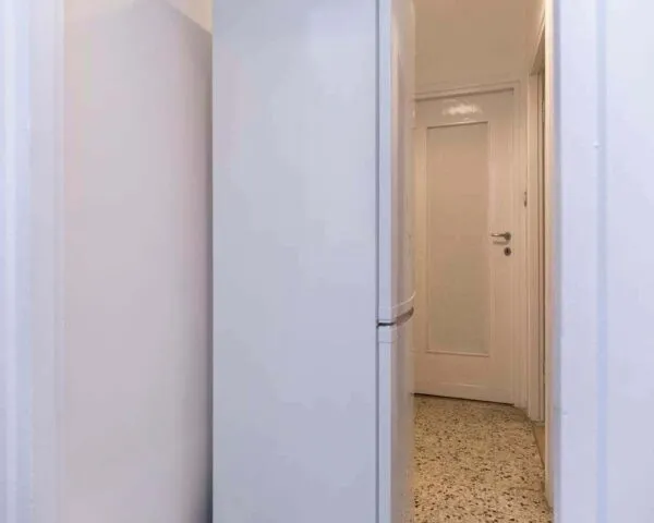 Stanza Milano