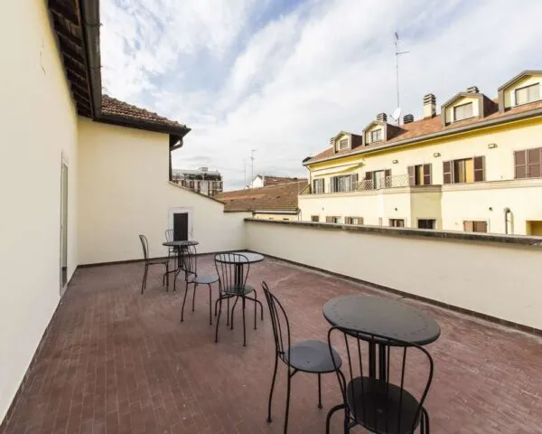 Stanza Milano