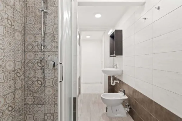 Stanza Milano