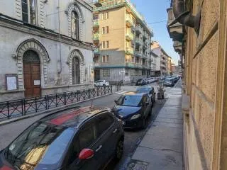Immagine per Quadrilocale in Vendita a Torino Via Luigi Galvani 5