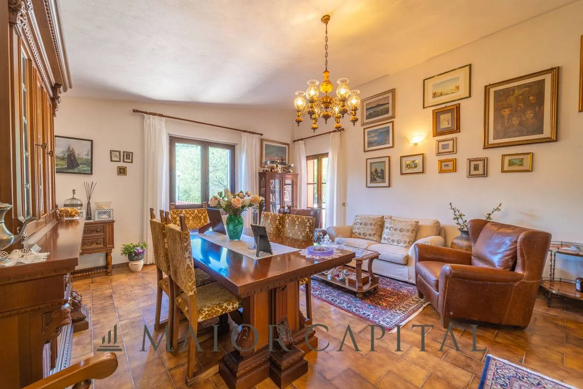 Immagine per Villa in vendita a Olbia via montigione