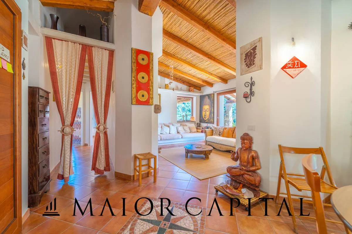 Immagine per Villa in vendita a Olbia Loc. Alturina San Pantaleo