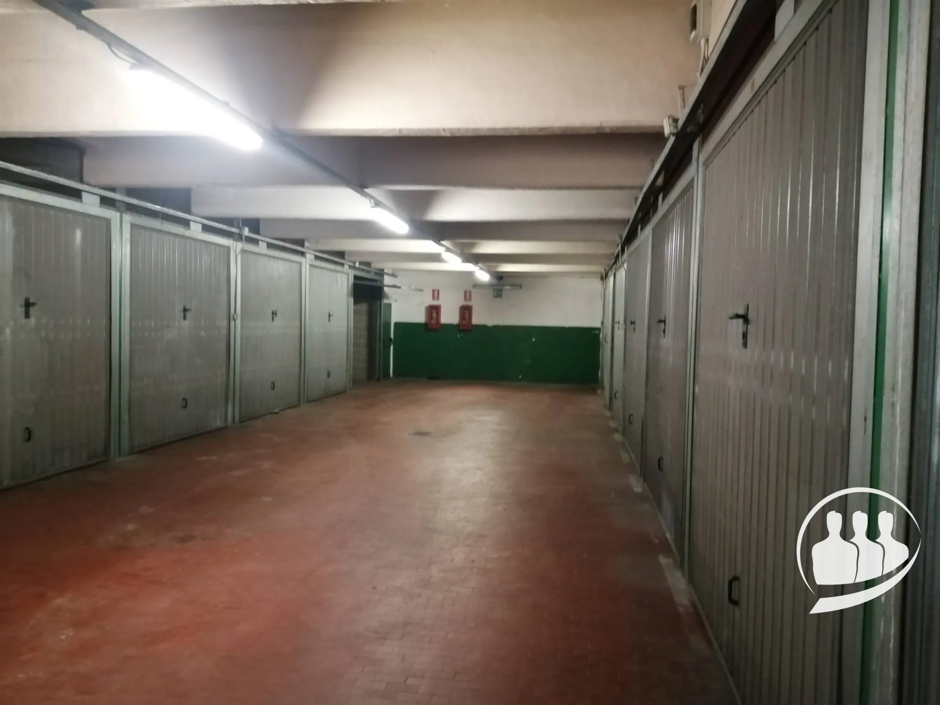 Immagine per Box / Posto auto in vendita a Torino via Cialdini