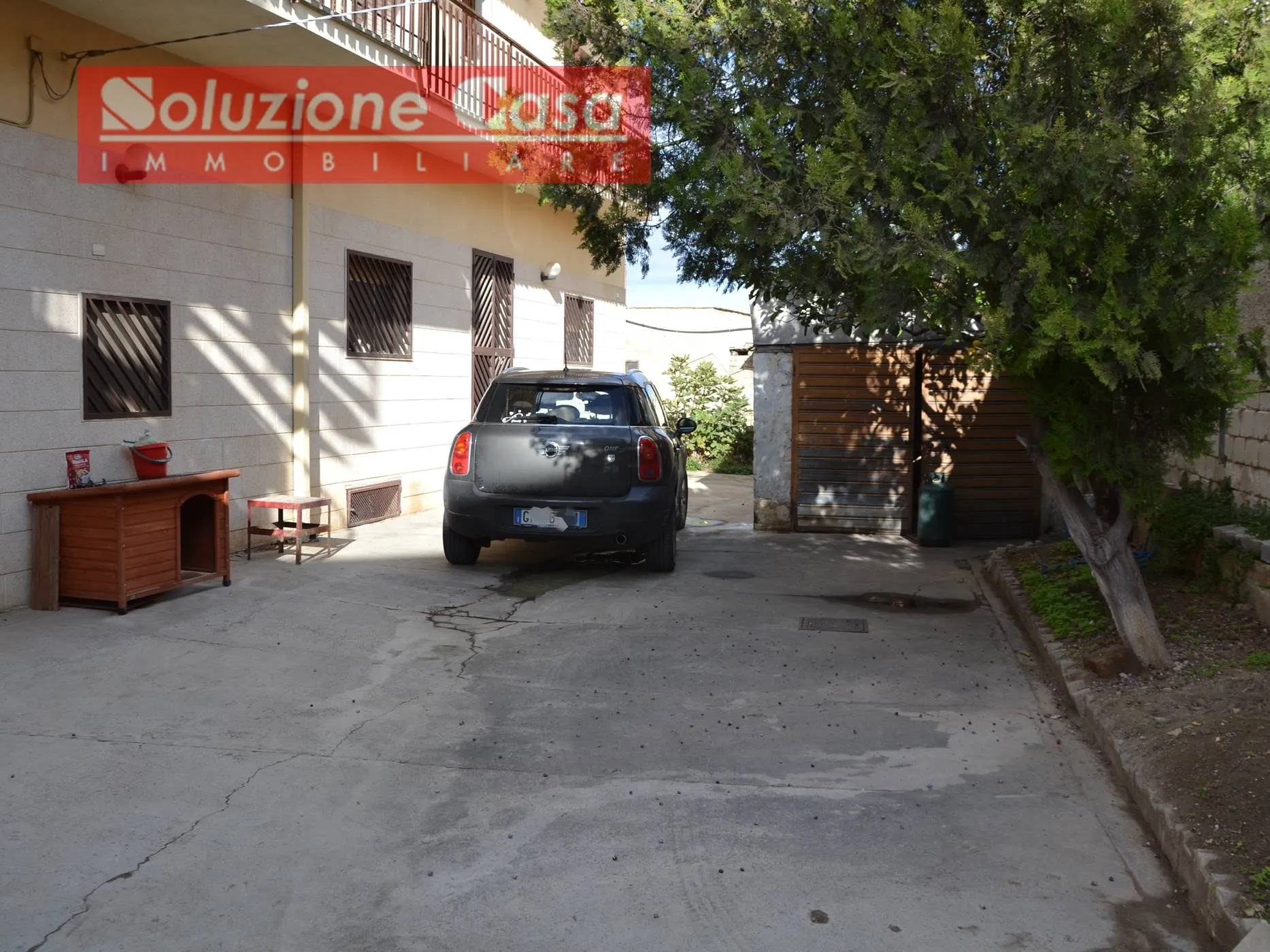Immagine per Casa indipendente in vendita a Canosa di Puglia via Lavello