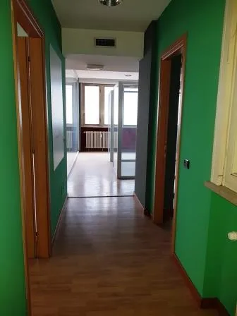 Ufficio strada Giuseppe Mazzini 3, Parma