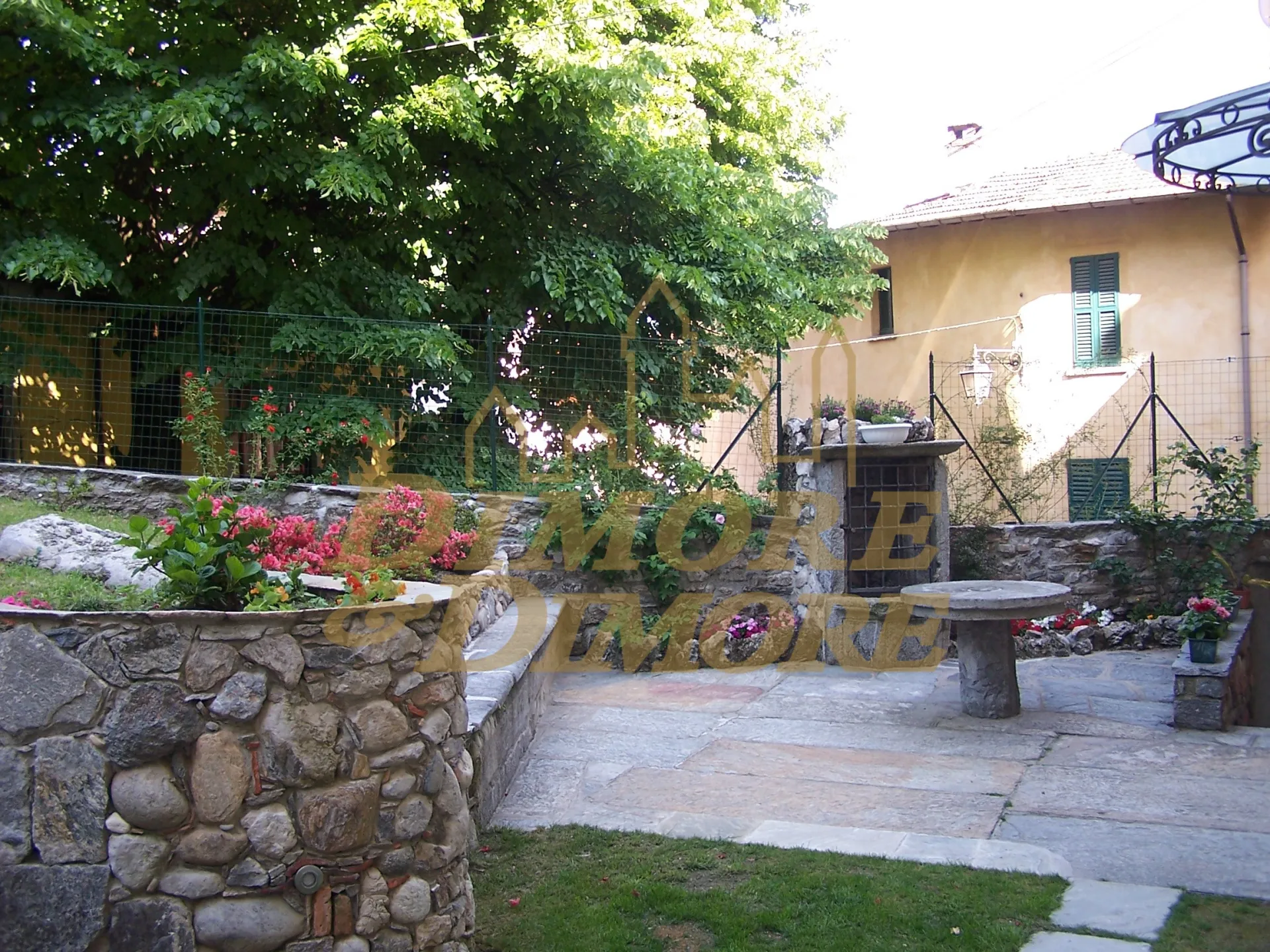 Immagine per Villa in vendita a Varese via Salve Regina 34