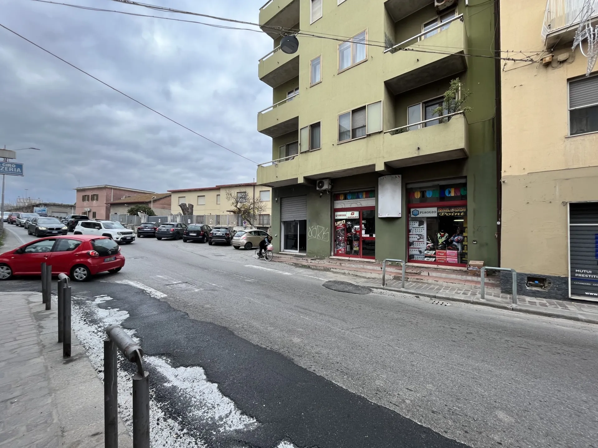 Immagine per Locale commerciale in vendita a Catanzaro via Corace 16