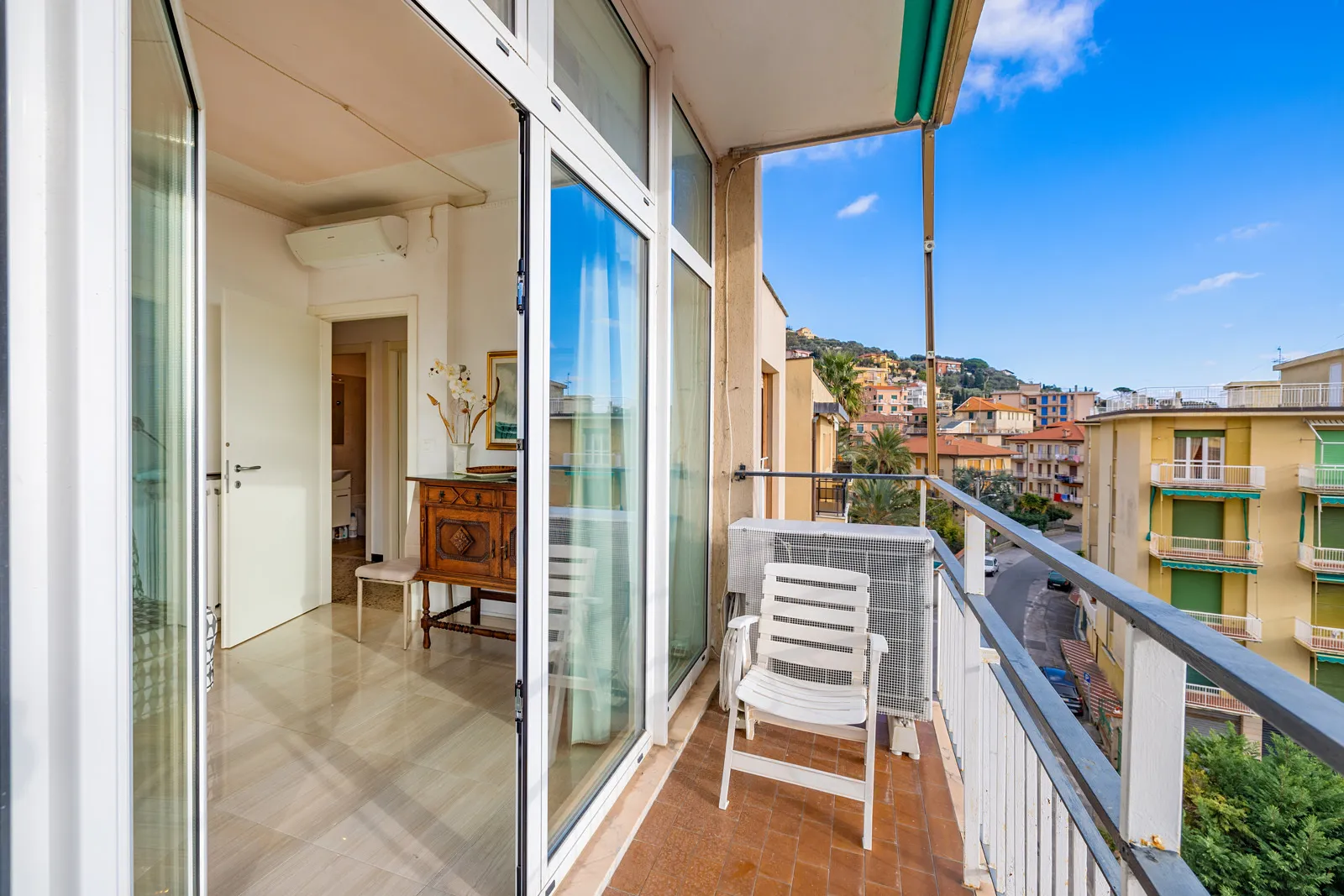 Immagine per Appartamento in affitto a Finale Ligure via Delle Azalee 3