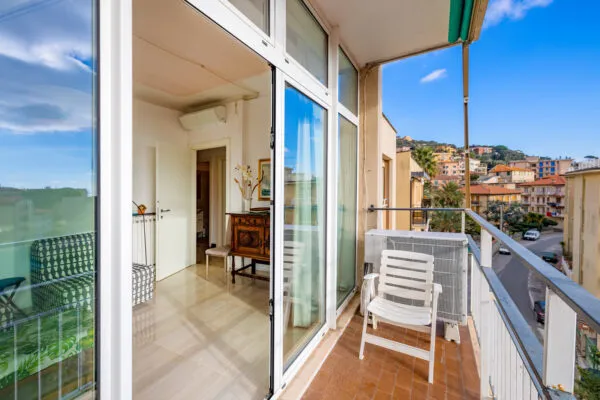 Appartamento via Delle Azalee 3, Finale Ligure