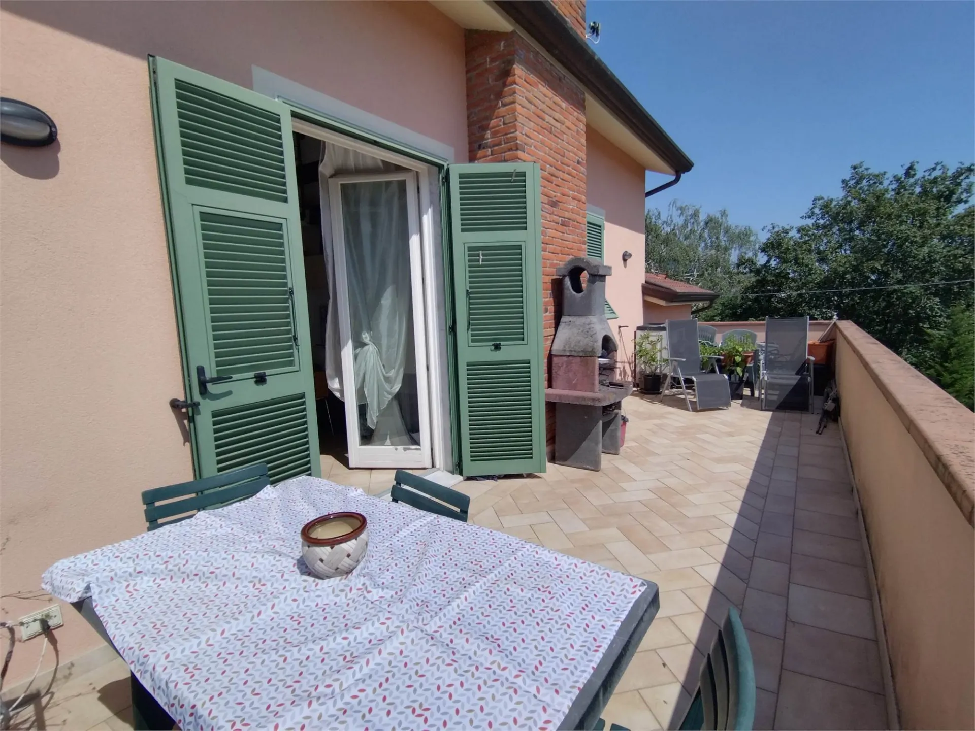 Immagine per casa semindipendente in vendita a Castelnuovo Magra via Aglione 3