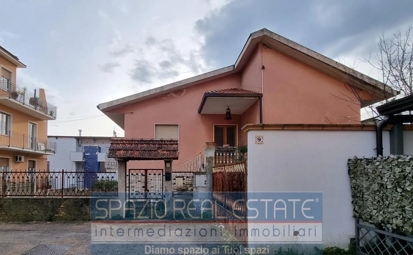 Immagine per Stabile - Palazzo in vendita a Pescara via Monte Midia 7