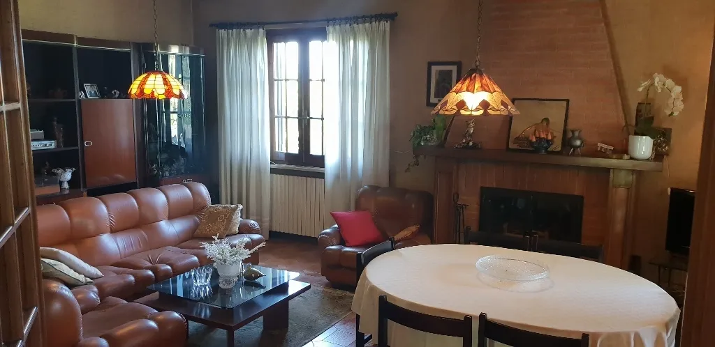 Immagine per Villa in vendita a Lucca via Di Cocombola